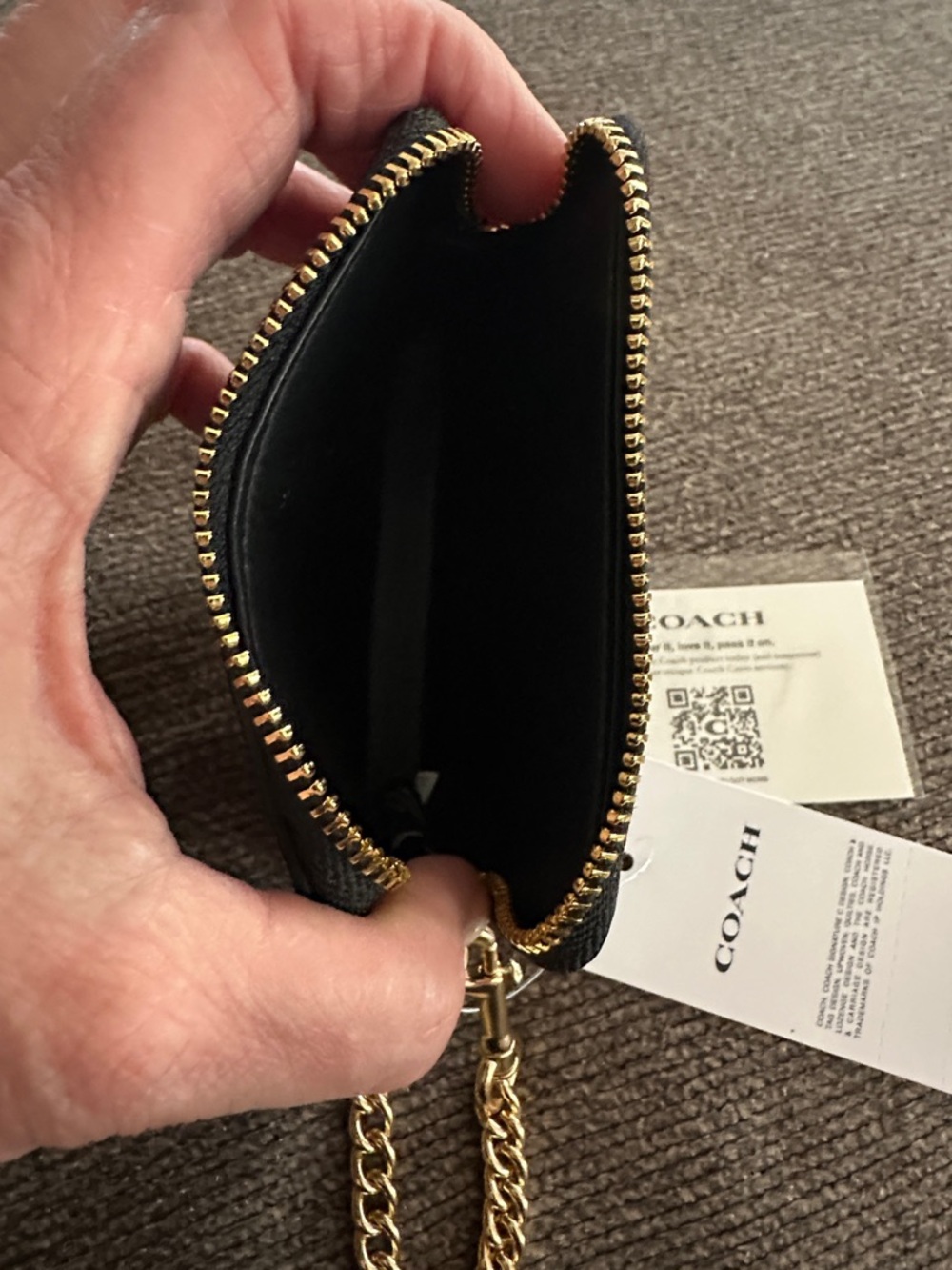 Coach ❤️ Zip Card Case #6303 Pebbled leather w/Gold hardware ~ NWT - Picture 8 of 8